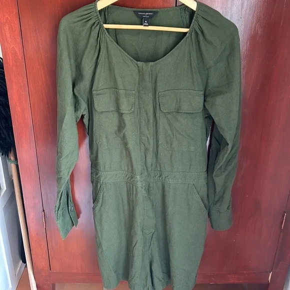 Banana Republic Linen Romper. - Picture 1 of 4